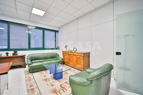 L'establiment comercial a Arcore, Monza and Brianza, Arcore - € 1.000/mes | Ref: UFF.ARCORE-TS1000A - foto 4