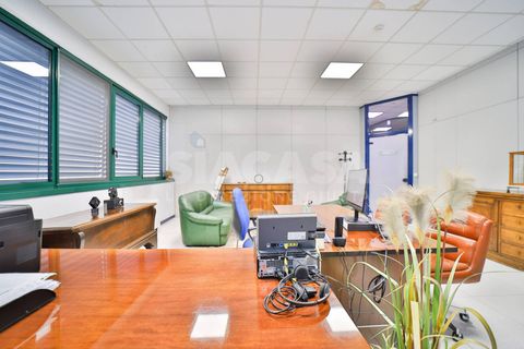 L'establiment comercial a Arcore, Monza and Brianza, Arcore - € 1.000/mes | Ref: UFF.ARCORE-TS1000A - foto 5
