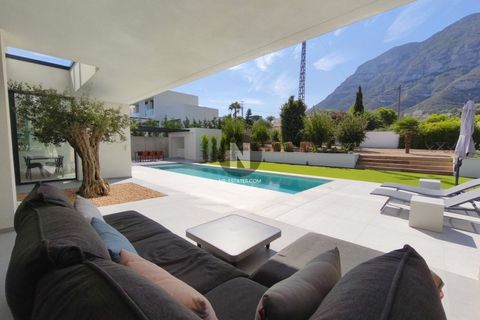 Villa i Denia, Alicante, Denia - € 1.195.000 | Ref: 6552 - foto 48
