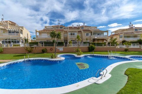 Rækkehus i Playa Flamenca, Alicante, Playa Flamenca - € 309.000 | Ref: 200-4680 - foto 3