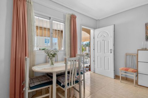 Rækkehus i Playa Flamenca, Alicante, Playa Flamenca - € 309.000 | Ref: 200-4680 - foto 8