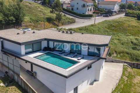 Villa i Guimaraes, Braga, Guimaraes - € 799.000 | Ref: ZMPT586770 - foto 4