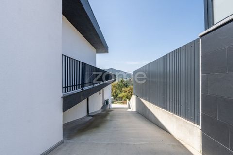 Villa i Guimaraes, Braga, Guimaraes - € 799.000 | Ref: ZMPT586770 - foto 48