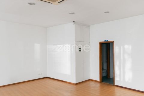 Erhvervsejendom i Valongo, Porto, Valongo - € 145.000 | Ref: ZMPT586625 - foto 10