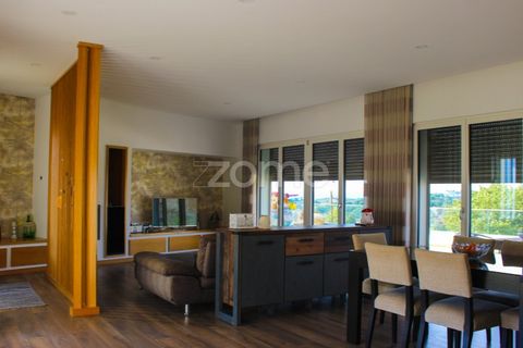Villa i Paranhos, Porto, Paranhos - € 739.000 | Ref: ZMPT585893 - foto 11