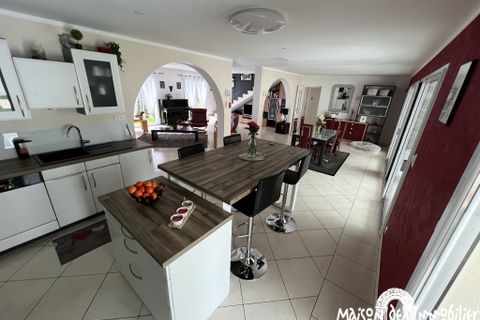 Villa a Saint-Sulpice-de-Cognac, Charente, Saint-Sulpice-de-Cognac - € 598.500 | Ref: 160055081 NE - foto 4