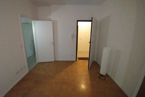 Apartament a Modena, Modena, Modena - € 790/mes | Ref: 656 - foto 10