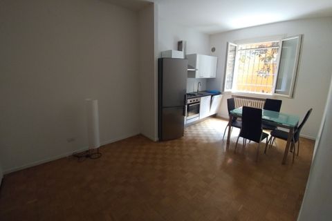 Apartament a Modena, Modena, Modena - € 790/mes | Ref: 656 - foto 21