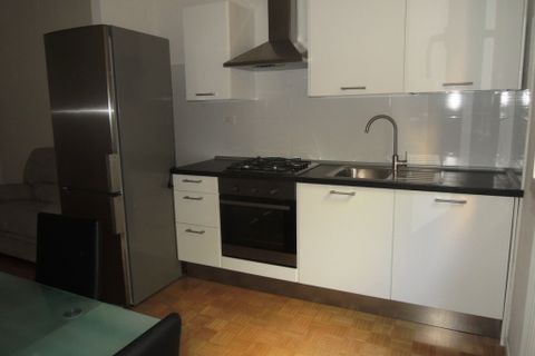 Apartament a Modena, Modena, Modena - € 790/mes | Ref: 656 - foto 23