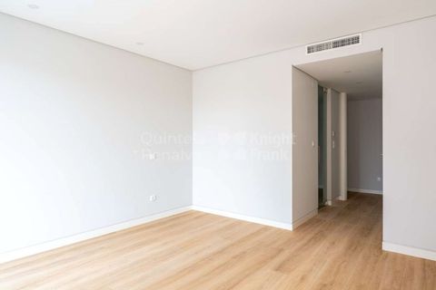 Lejlighed i Carcavelos, Lisbon, Carcavelos - € 1.550.000 | Ref: PROP-028340 - foto 21