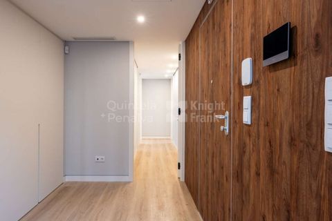Lejlighed i Carcavelos, Lisbon, Carcavelos - € 1.410.000 | Ref: PROP-028339 - foto 9