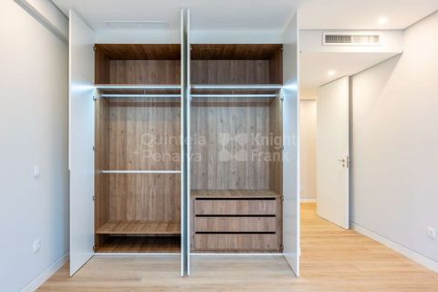 Lejlighed i Carcavelos, Lisbon, Carcavelos - € 1.410.000 | Ref: PROP-028339 - foto 27