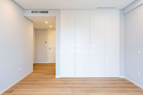 Lejlighed i Carcavelos, Lisbon, Carcavelos - € 1.410.000 | Ref: PROP-028339 - foto 30
