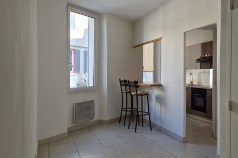 Leilighet i Marseille, Bouches-du-Rhone, Marseille - € 124 000 | Ref: 340931669051 - foto 3