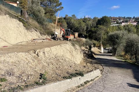 Helårsgrund i Contes, Alpes-Maritimes, Contes - € 159.000 | Ref: 86841683 - foto 1
