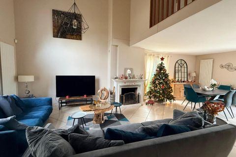 Villa a Vernouillet, Yvelines, Vernouillet - € 760.000 | Ref: EE1BDB11684048D8 - foto 6