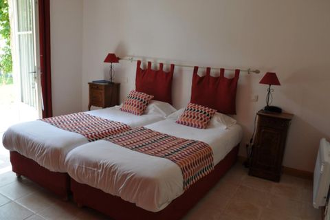 Villa a Aulnay, Charente-Maritime, Aulnay - € 1.058.000 | Ref: 77BC7F390C45406E - foto 5