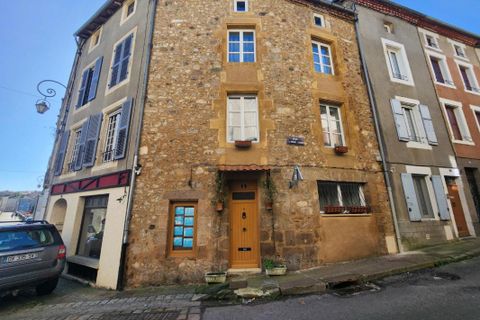 Villa i Confolens, Charente, Confolens - € 66.000 | Ref: 174F8EEF9CC54883 - foto 1