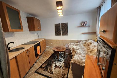 Villa i Confolens, Charente, Confolens - € 66.000 | Ref: 174F8EEF9CC54883 - foto 2