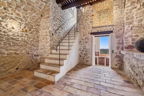 Landsbyhus i Chateauneuf-Grasse, Alpes-Maritimes, Chateauneuf-Grasse - € 750.000 | Ref: 12030403983 - foto 1