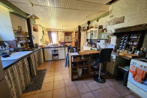 Landejendom i Brillac, Charente, Brillac - € 164.000 | Ref: 65576B4A30E04522 - foto 4