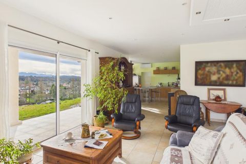 Villa a Idron, Pyrenees-Atlantiques, Idron - € 857.000 | Ref: EC6F9B0E93D84D67 - foto 12