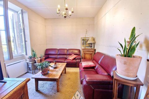 Landsbyhus i Caylus, Tarn-et-Garonne, Caylus - € 164.000 | Ref: E3BC30B9DFDA40FD - foto 4