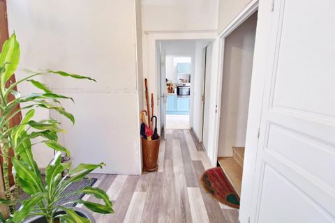 Landsbyhus i Caylus, Tarn-et-Garonne, Caylus - € 164.000 | Ref: E3BC30B9DFDA40FD - foto 9