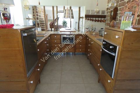 Villa a Louignac, Correze, Louignac - € 679.000 | Ref: 22D10747C6A44DD3 - foto 9