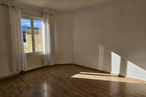 Villa a Lavelanet, Ariege, Lavelanet - € 180.000 | Ref: 47FD359783BC469C - foto 5