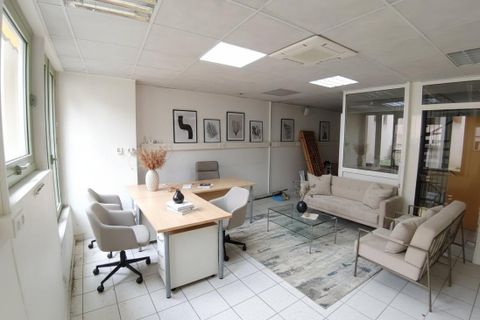 Erhvervsejendom i Rodez, Aveyron, Rodez - € 559.000 | Ref: 0BFC423E01AE42AD - foto 11