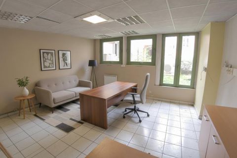 Erhvervsejendom i Rodez, Aveyron, Rodez - € 559.000 | Ref: 0BFC423E01AE42AD - foto 12