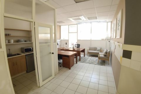 Erhvervsejendom i Rodez, Aveyron, Rodez - € 559.000 | Ref: 0BFC423E01AE42AD - foto 15
