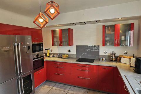 Villa a Lavelanet, Ariege, Lavelanet - € 157.000 | Ref: ABECB38CE5AD4138 - foto 2