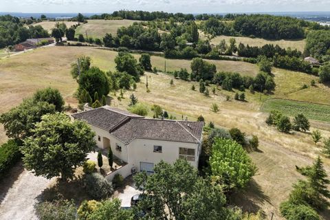 Landejendom i Moissac, Tarn-et-Garonne, Moissac - € 398.000 | Ref: B5FAFB772B504134 - foto 3