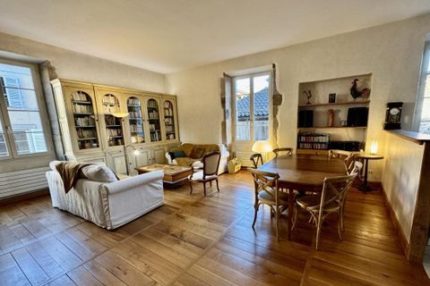 Lejlighed i Figeac, Lot, Figeac - € 315.000 | Ref: A64F9E8D5A0D45BD - foto 10