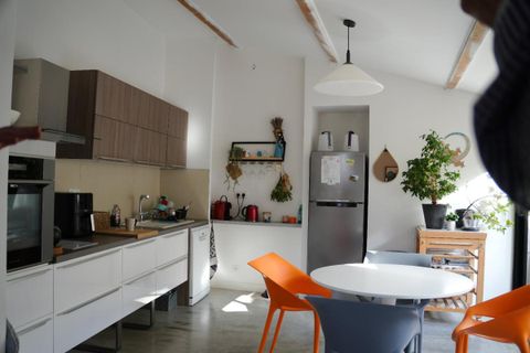 Landsbyhus i Eyragues, Bouches-du-Rhone, Eyragues - € 371.000 | Ref: B96FF42A820F4D73 - foto 1