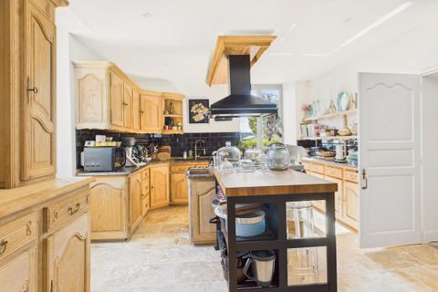 Villa a Guiche, Pyrenees-Atlantiques, Guiche - € 1.695.000 | Ref: A41C8AB9CF084F78 - foto 8