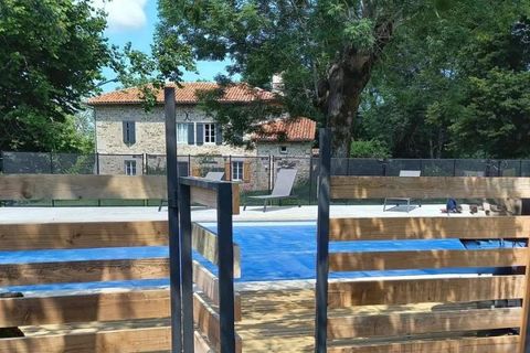 Villa a Figeac, Lot, Figeac - € 1.272.000 | Ref: 70E459F251794597 - foto 2