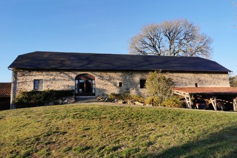 Villa a Figeac, Lot, Figeac - € 1.272.000 | Ref: 70E459F251794597 - foto 7