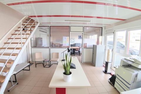 Villa i Rodez, Aveyron, Rodez - € 639.000 | Ref: D402795F235C4E0D - foto 1