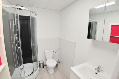 Erhvervsejendom i Rodez, Aveyron, Rodez - € 533.500 | Ref: 8AA5277397F84906 - foto 10
