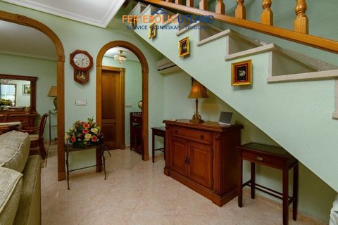 Villa a Torrevieja, Alicante, Torrevieja - € 290.000 | Ref: FBU20719 - foto 14
