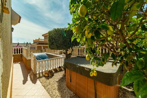 Villa a Los Altos, Alicante, Los Altos - € 290.000 | Ref: CM289 - foto 9
