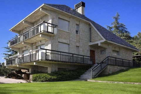 Villa - Torrelodones, Madrid, Torrelodones - € 1 290 000 | Réf : EXP13590/8930 - photo 4