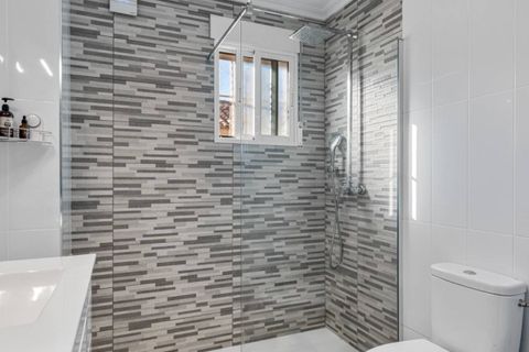 Villa a Ciudad Quesada, Alicante, Ciudad Quesada - € 540.000 | Ref: 200-4681 - foto 13