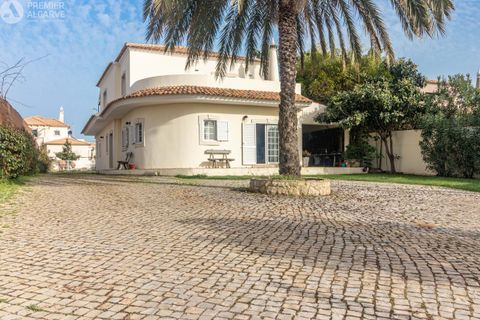 Villa i Almancil, Faro, Almancil - € 1.050.000 | Ref: M2081 - foto 3