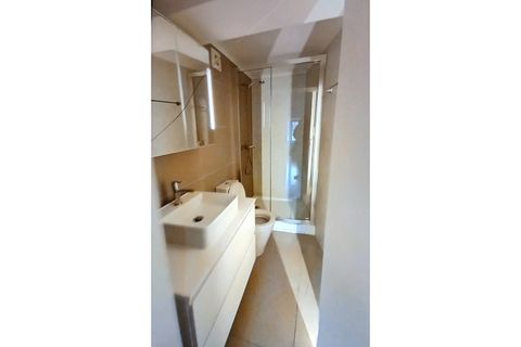 Villa a Lisbon, Lisbon, Lisbon - € 1.800/mes | Ref: AM3128 - foto 6