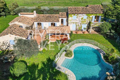 Landejendom i Frejus, Var, Frejus - € 1.895.000 | Ref: 86778658 - foto 1