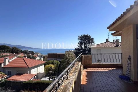 Villa i Roquebrune-Cap-Martin, Alpes-Maritimes, Roquebrune-Cap-Martin - € 1.800.000 | Ref: 86806969 - foto 3